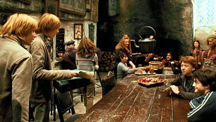 Famille Weasley au Chaudron Baveur